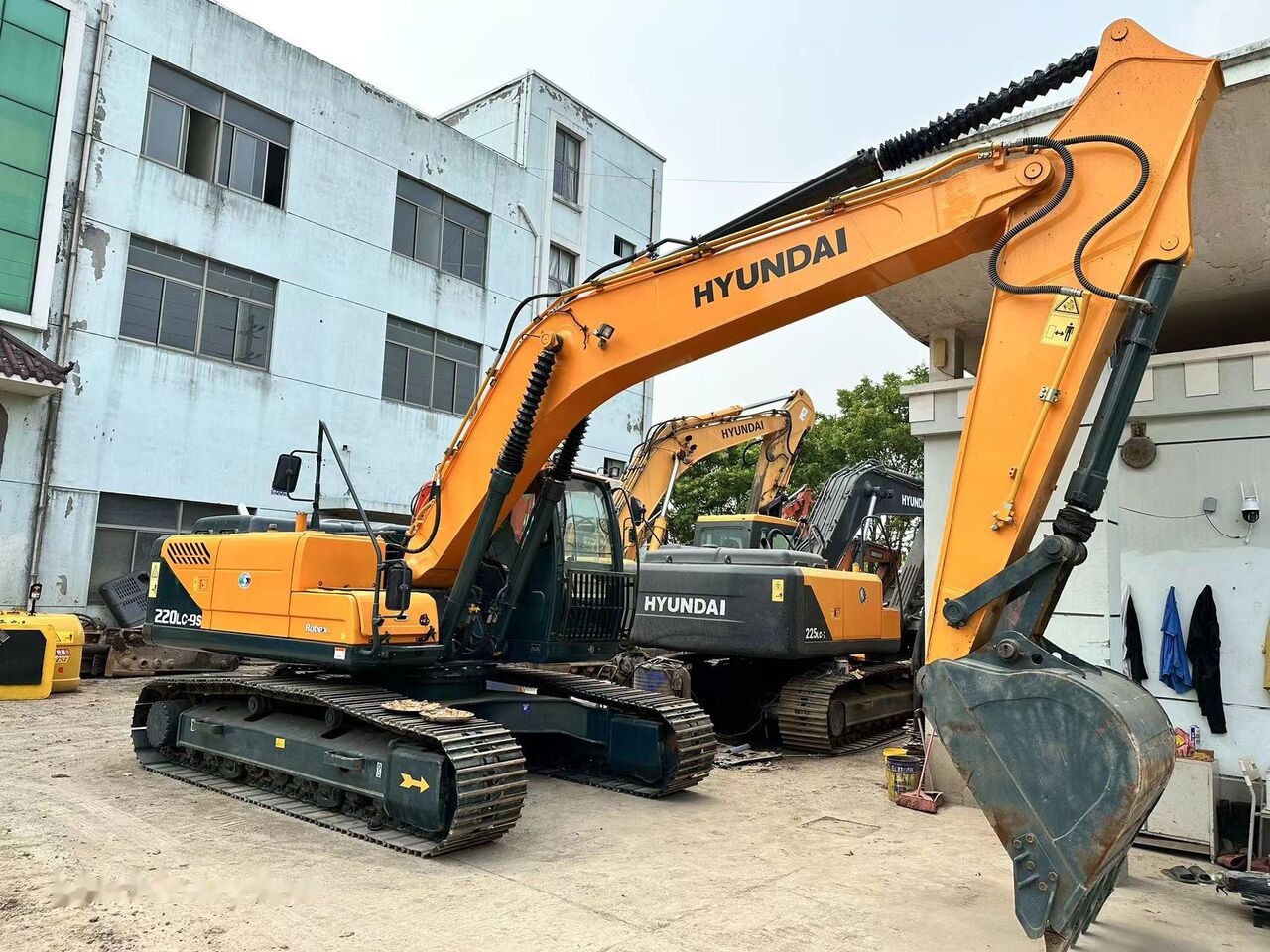 Hyundai 220LC-9S - Escavadora de rastos: foto 4 Hyundai 220LC-9S - Escavadora de rastos: foto 4