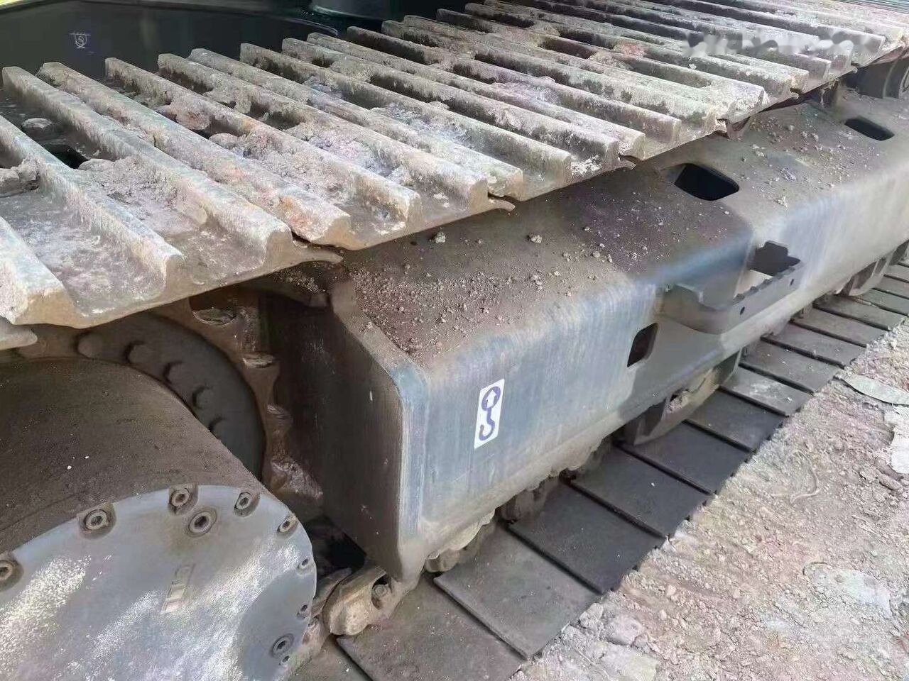 Kobelco SK210D - Escavadora de rastos: foto 1 Kobelco SK210D - Escavadora de rastos: foto 1