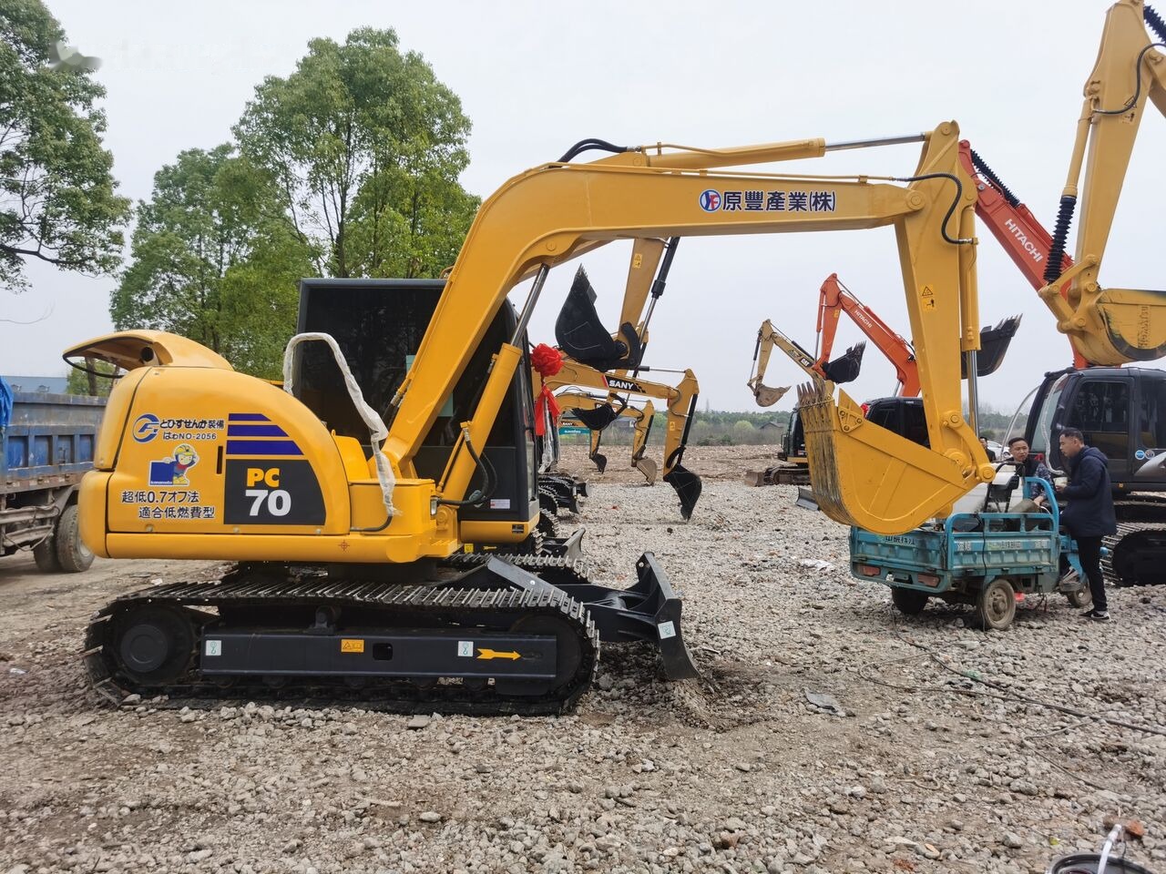 Komatsu PC70 - Escavadora de rastos: foto 2 Komatsu PC70 - Escavadora de rastos: foto 2