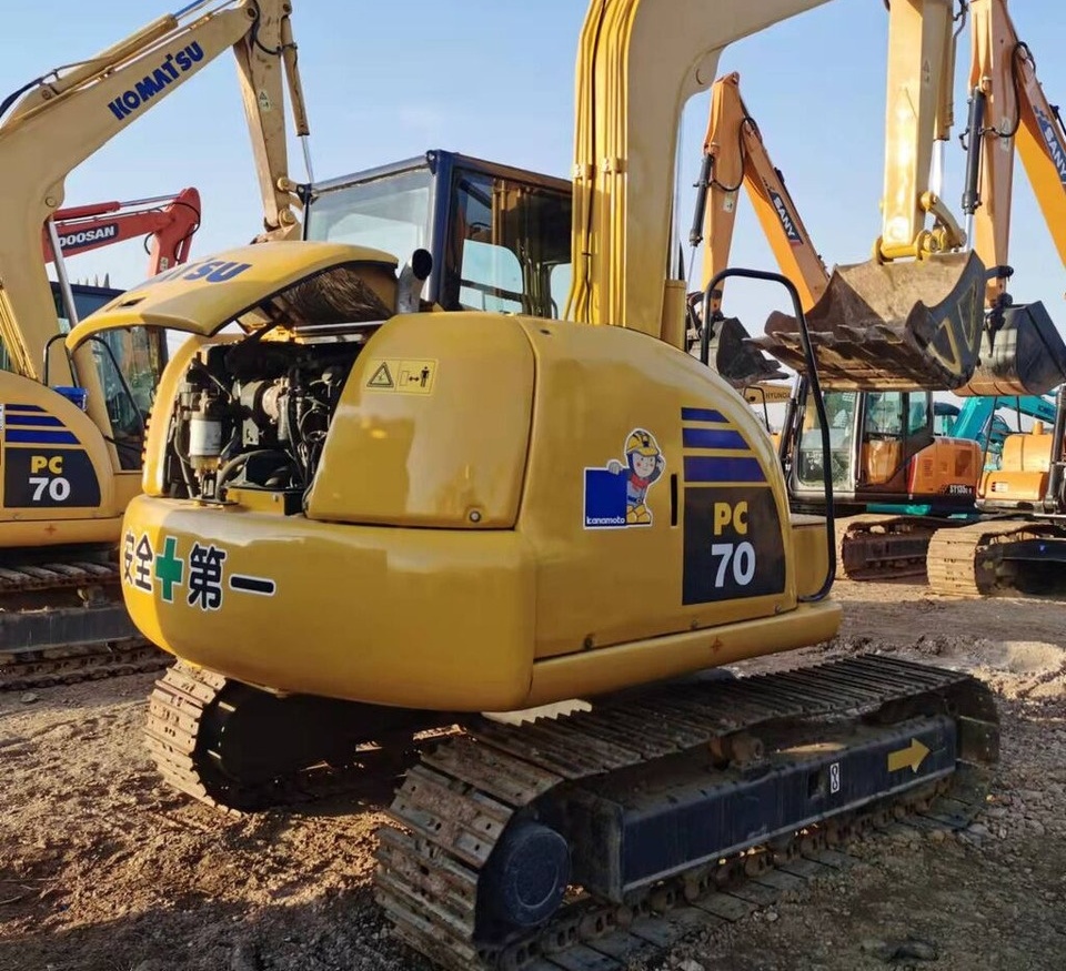 Komatsu PC70 - Escavadora de rastos: foto 5 Komatsu PC70 - Escavadora de rastos: foto 5