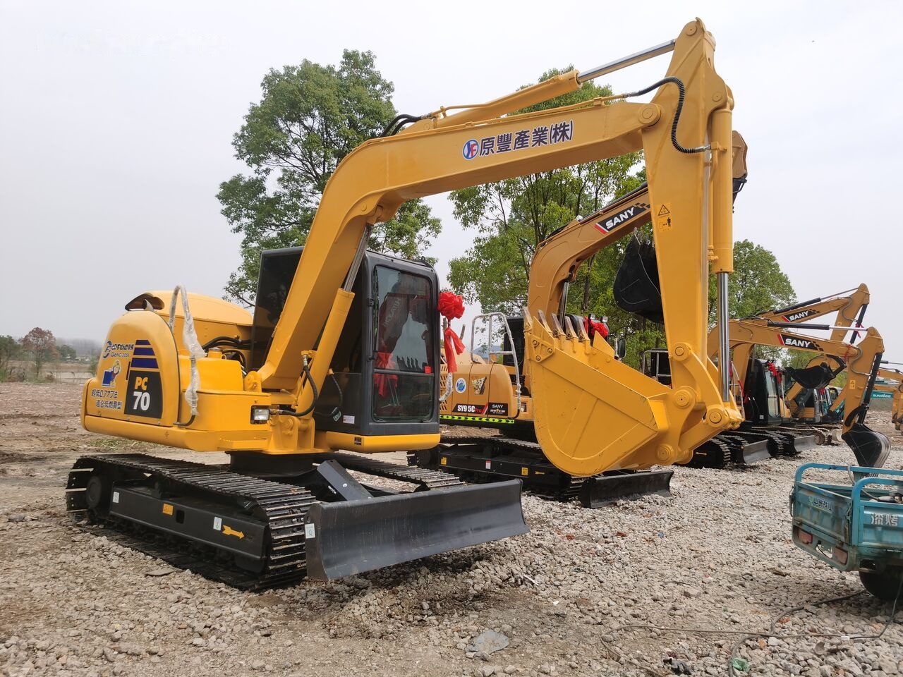 Komatsu PC70 - Escavadora de rastos: foto 1 Komatsu PC70 - Escavadora de rastos: foto 1