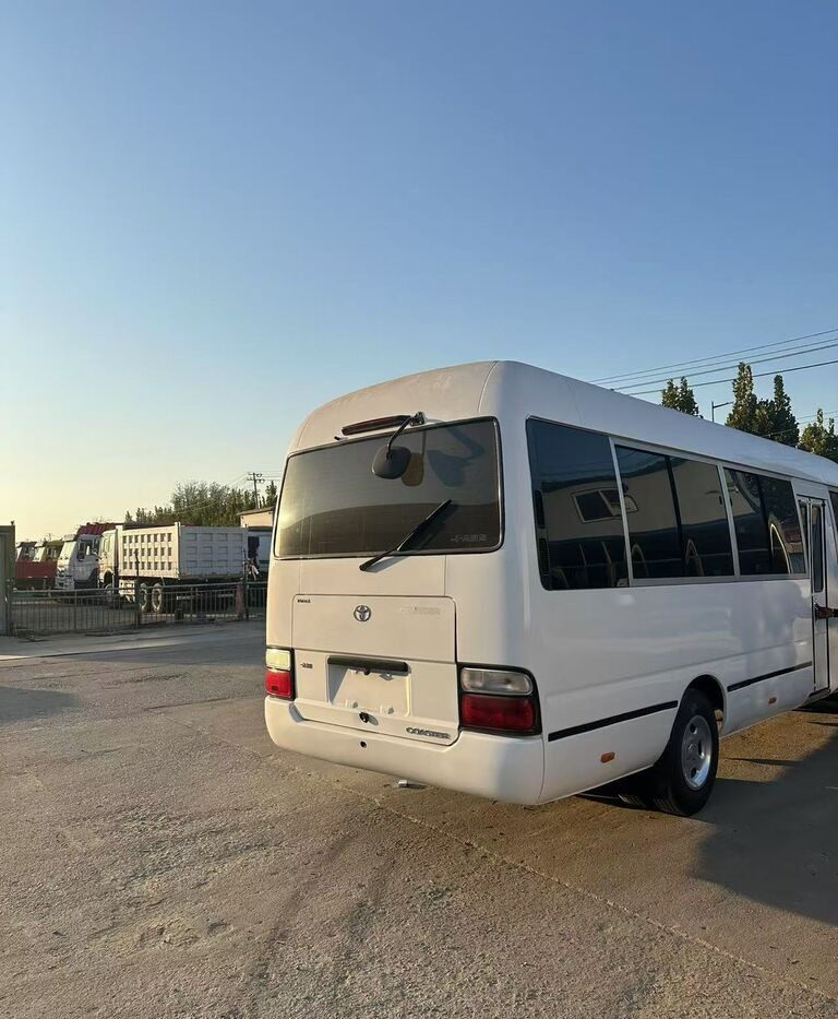 Toyota Coaster - Ônibus suburbano: foto 3 Toyota Coaster - Ônibus suburbano: foto 3