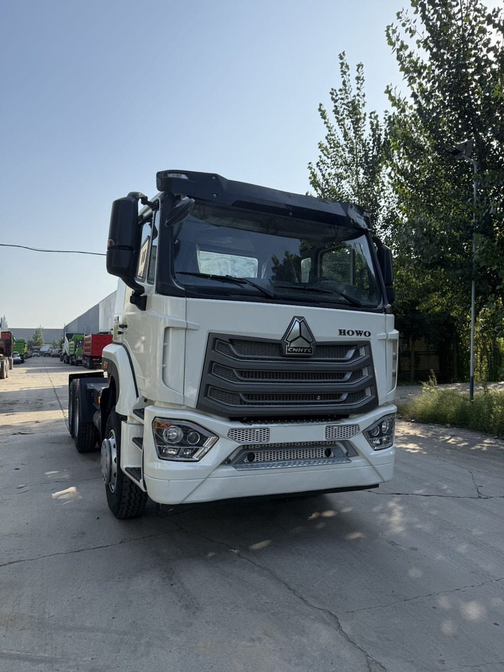 HOWO 6x4 - Tractor: foto 2 HOWO 6x4 - Tractor: foto 2