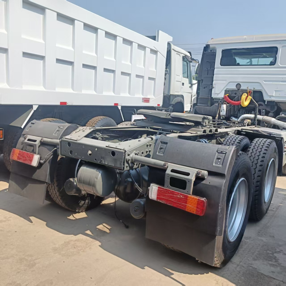 HOWO 6x4 - Tractor: foto 5 HOWO 6x4 - Tractor: foto 5