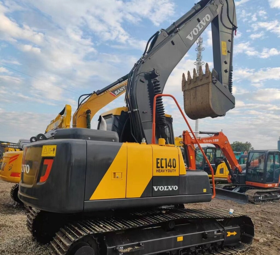 Volvo EC140 - Escavadora de rastos: foto 4 Volvo EC140 - Escavadora de rastos: foto 4