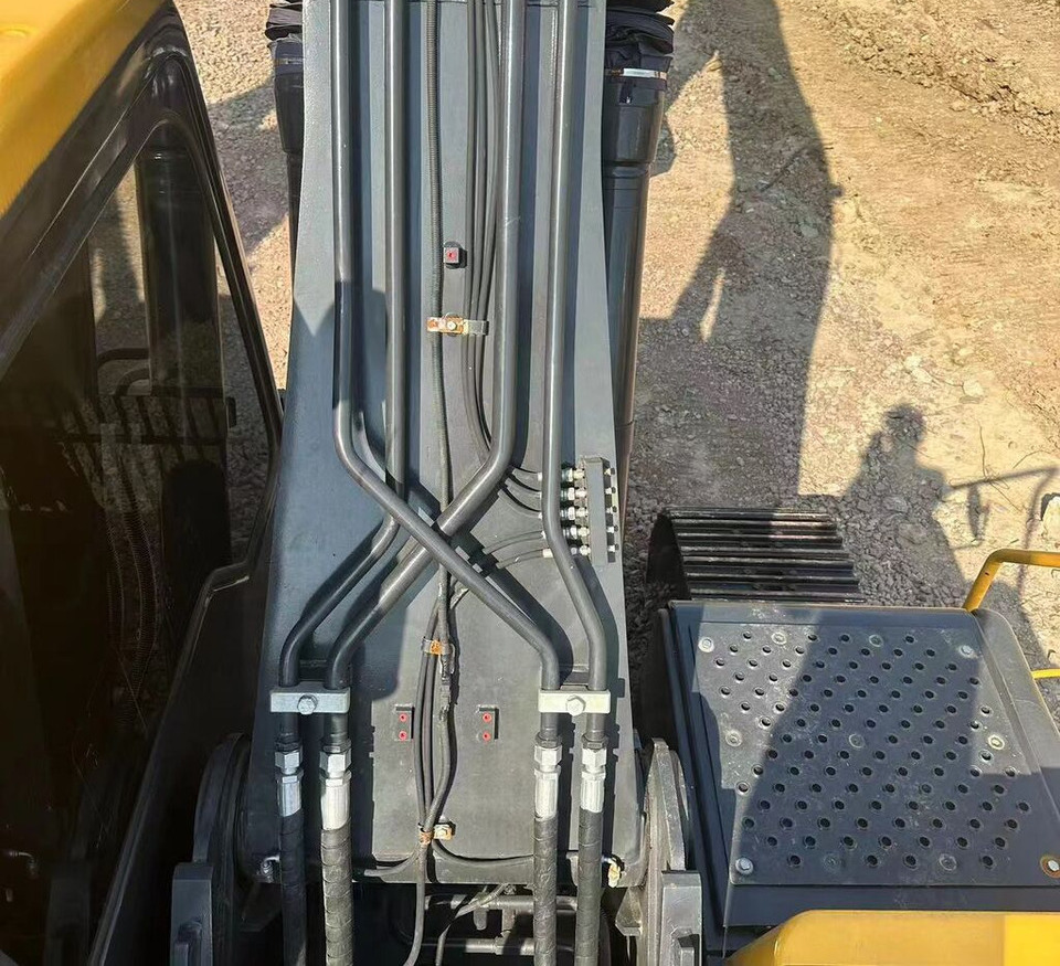 Volvo EC210 - Escavadora de rastos: foto 4 Volvo EC210 - Escavadora de rastos: foto 4