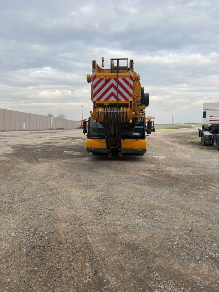 LIEBHERR Liebherr LTM 1500 - Grua móvel: foto 1 LIEBHERR Liebherr LTM 1500 - Grua móvel: foto 1