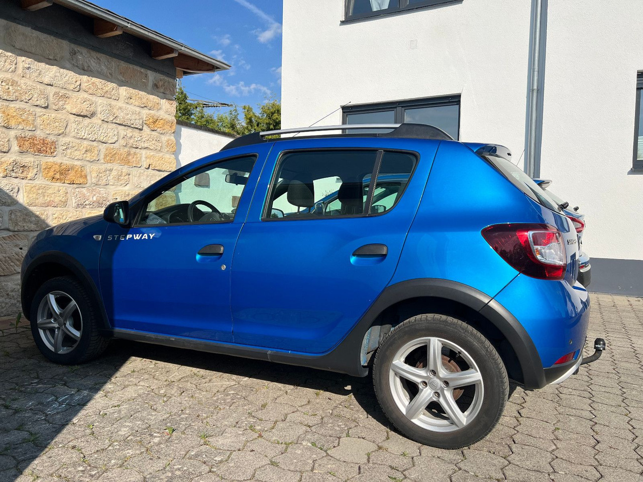 Dacia Sandero - Automóvel: foto 1 Dacia Sandero - Automóvel: foto 1