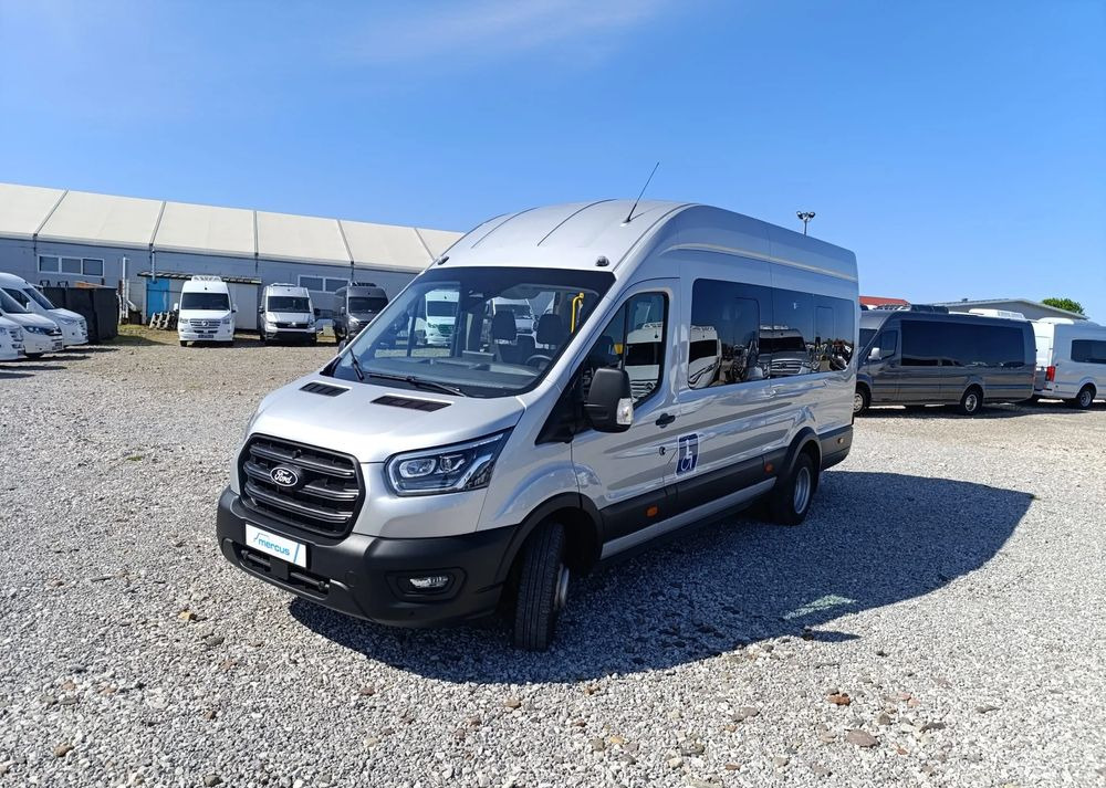 Minibus, Furgão de passageiros Ford Transit: foto 13