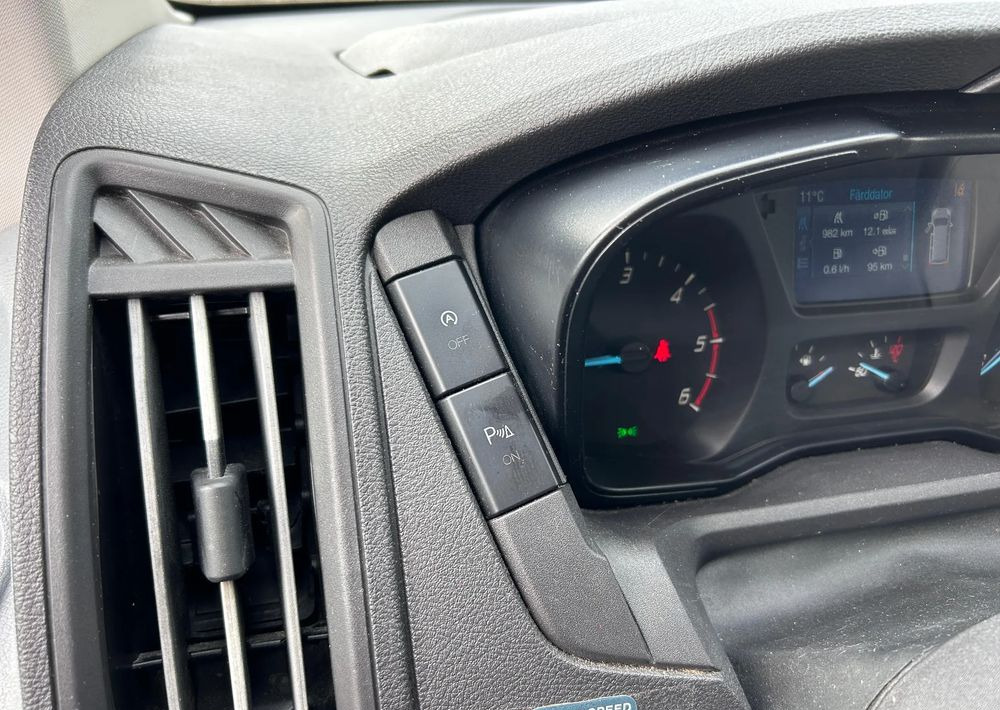 Locação financeira de Ford Transit Ford Transit: foto 15 Locação financeira de Ford Transit Ford Transit: foto 15