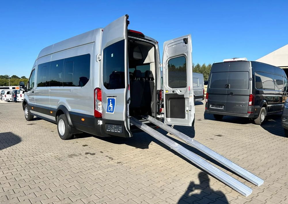 Minibus, Furgão de passageiros novo Ford Transit: foto 18