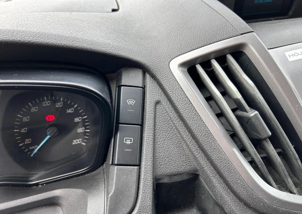 Locação financeira de Ford Transit Ford Transit: foto 16 Locação financeira de Ford Transit Ford Transit: foto 16