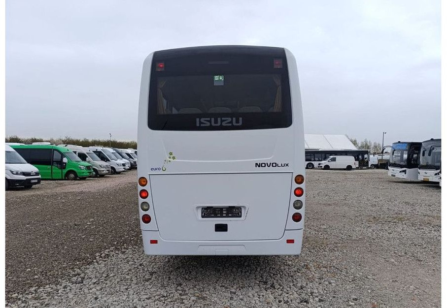 Isuzu Novolux - Ônibus suburbano: foto 4 Isuzu Novolux - Ônibus suburbano: foto 4