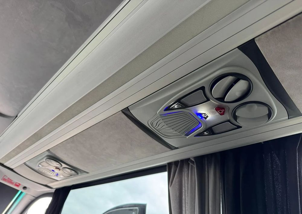 Minibus, Furgão de passageiros Iveco Daily: foto 14