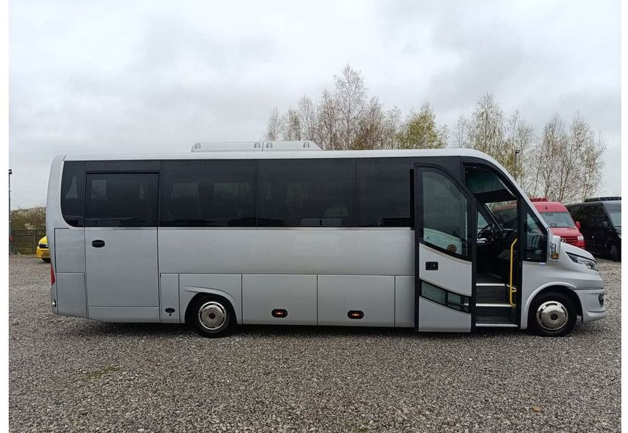 Iveco Mercus Daily 70C21 Nowość 39 miejsc - Minibus, Furgão de passageiros: foto 2 Iveco Mercus Daily 70C21 Nowość 39 miejsc - Minibus, Furgão de passageiros: foto 2