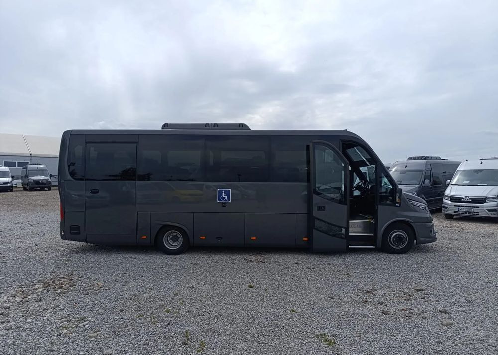 Iveco Mercus Daily 70C21 - Minibus, Furgão de passageiros: foto 4 Iveco Mercus Daily 70C21 - Minibus, Furgão de passageiros: foto 4