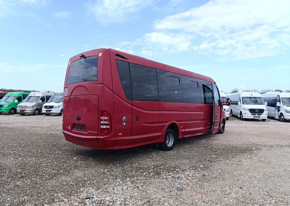 Iveco Sunrise - Minibus, Furgão de passageiros: foto 3 Iveco Sunrise - Minibus, Furgão de passageiros: foto 3