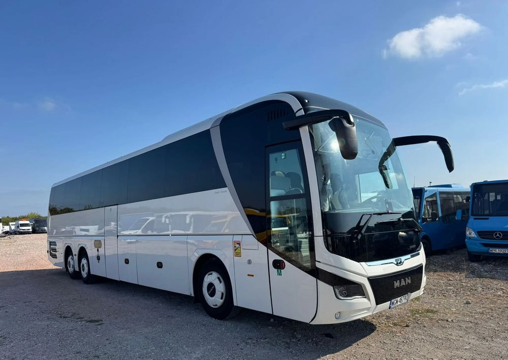MAN Lions Coach R08 - Autocarro: foto 1 MAN Lions Coach R08 - Autocarro: foto 1