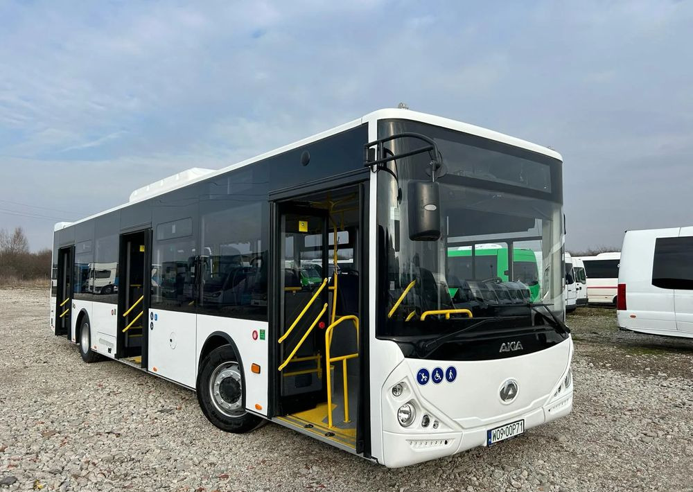 Mercedes-Benz Akia 12 - Ônibus urbano: foto 1 Mercedes-Benz Akia 12 - Ônibus urbano: foto 1