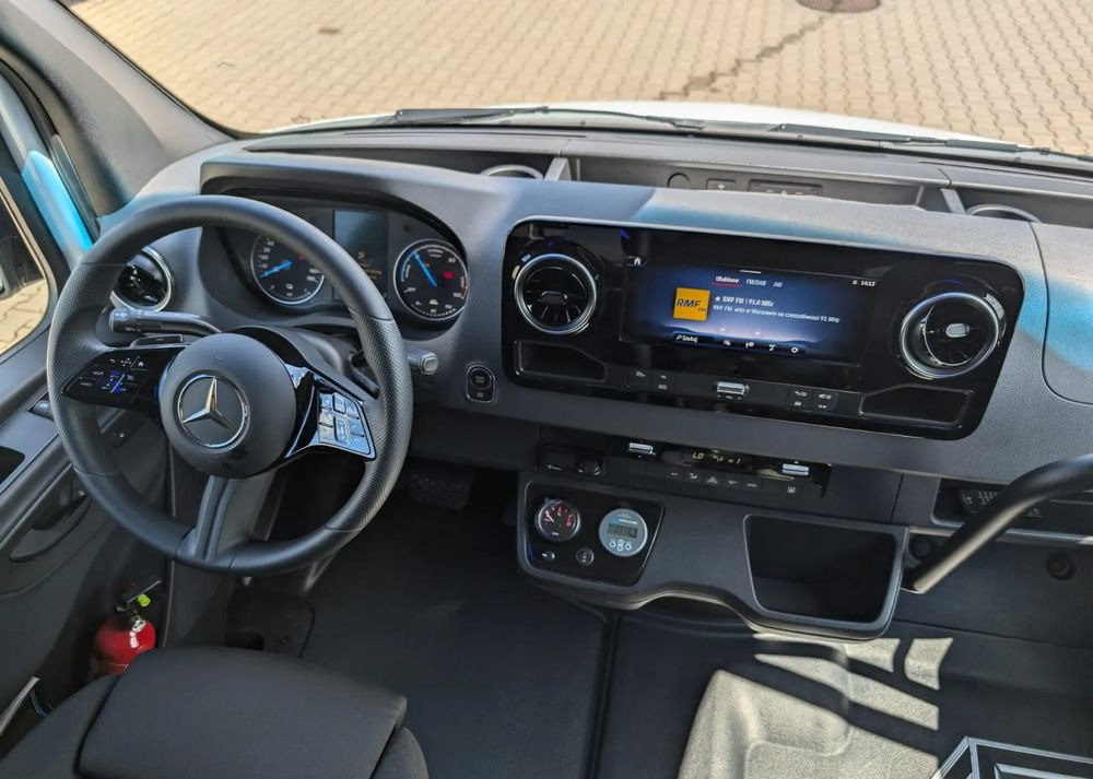 Minibus, Ônibus elétrico novo Mercedes-Benz E-Sprinter Mercus: foto 15