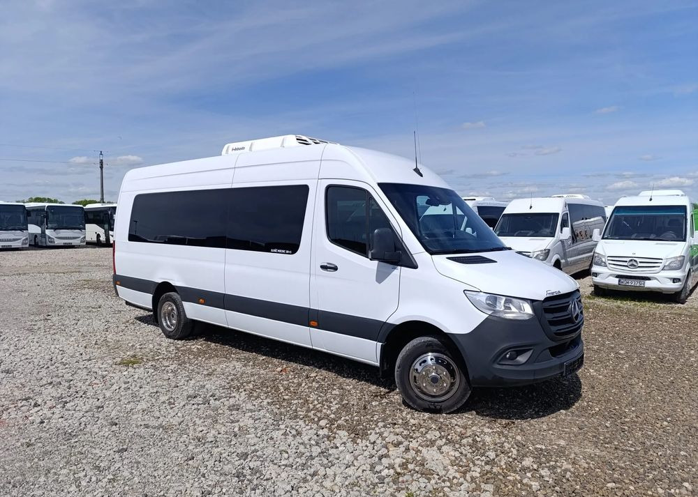 Mercedes-Benz Sprinter 519 - Minibus, Furgão de passageiros: foto 2 Mercedes-Benz Sprinter 519 - Minibus, Furgão de passageiros: foto 2