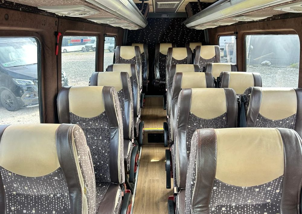 Locação financeira de Mercedes-Benz Sprinter 519 Mercedes-Benz Sprinter 519: foto 11 Locação financeira de Mercedes-Benz Sprinter 519 Mercedes-Benz Sprinter 519: foto 11