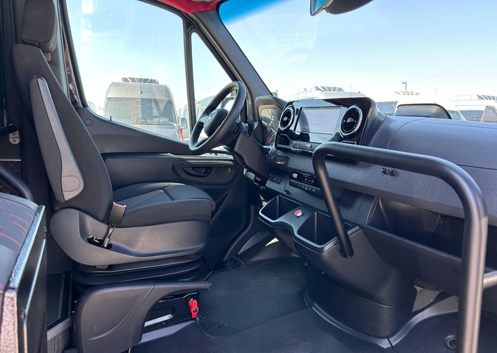 Minibus, Furgão de passageiros novo Mercedes-Benz Sprinter 519: foto 12 Minibus, Furgão de passageiros novo Mercedes-Benz Sprinter 519: foto 12