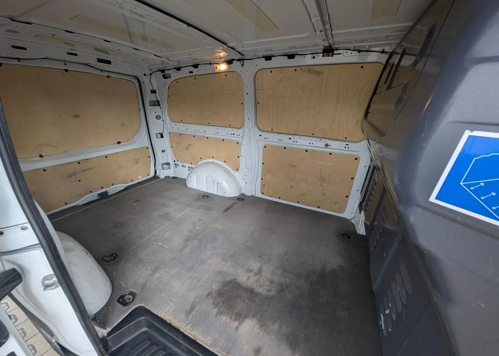 Furgão Mercedes-Benz Vito 116: foto 12