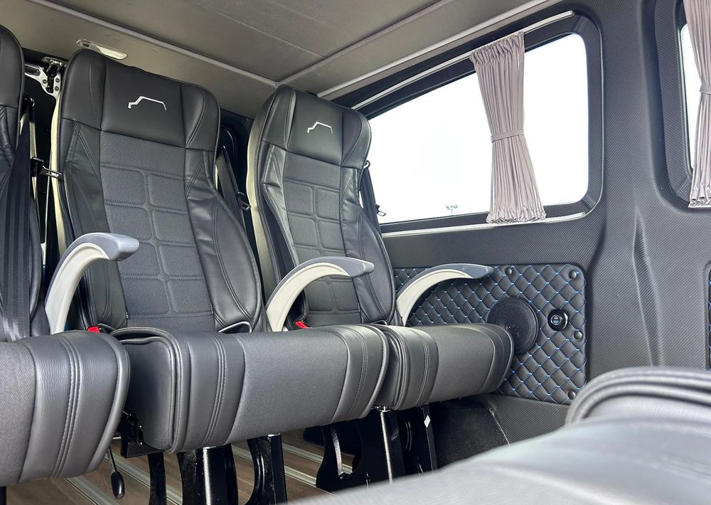 Minibus, Furgão de passageiros Mercedes-Benz Vito: foto 20