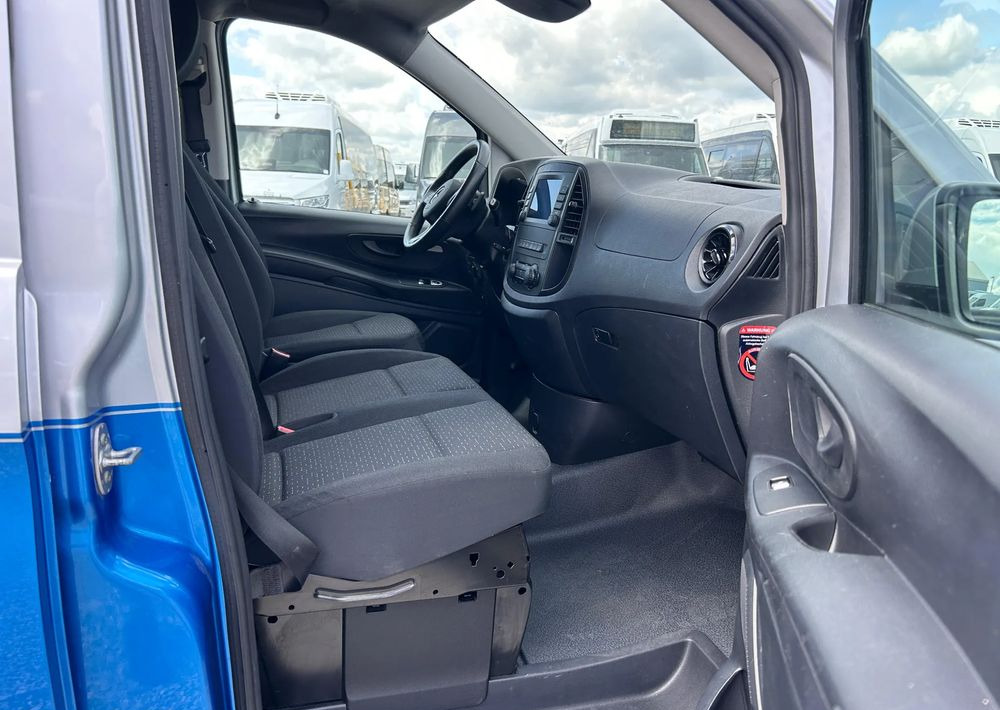 Minibus, Furgão de passageiros Mercedes-Benz Vito: foto 13