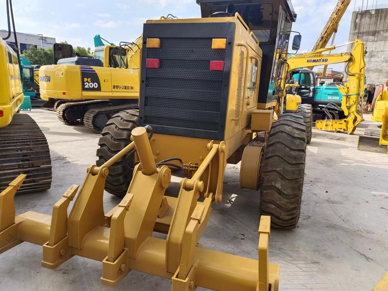 CATERPILLAR 140H - Motoniveladora: foto 1 CATERPILLAR 140H - Motoniveladora: foto 1