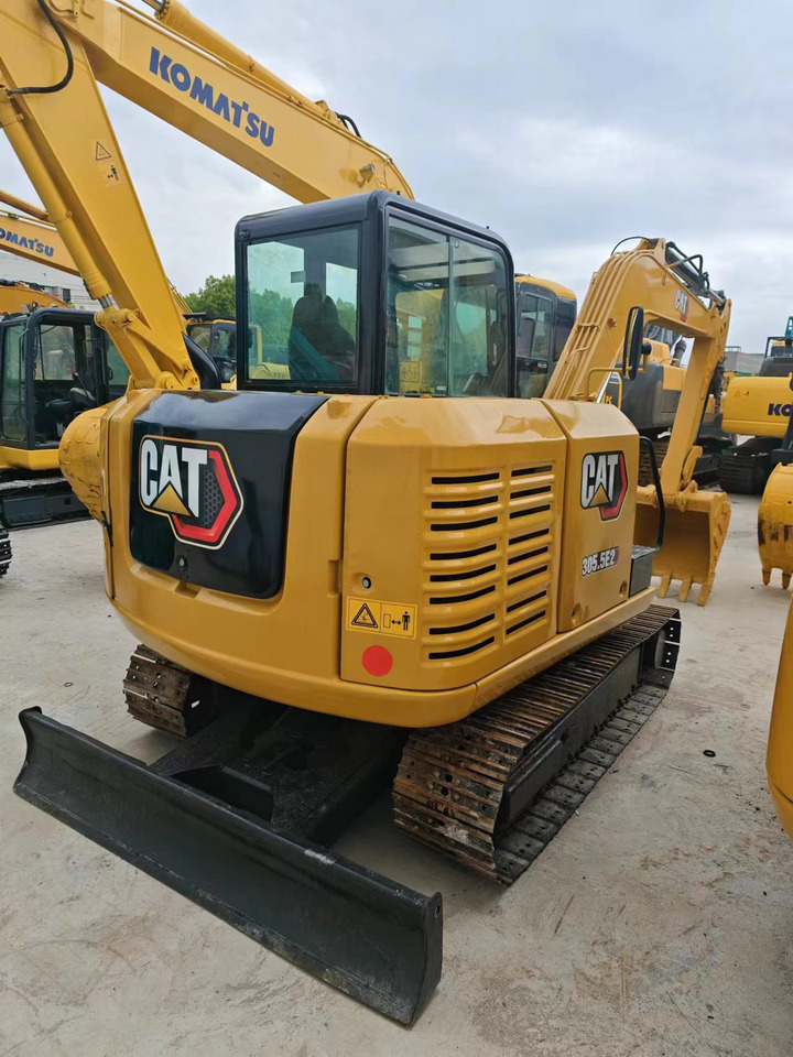 CATERPILLAR 305.5E2 - Mini escavadeira: foto 2 CATERPILLAR 305.5E2 - Mini escavadeira: foto 2