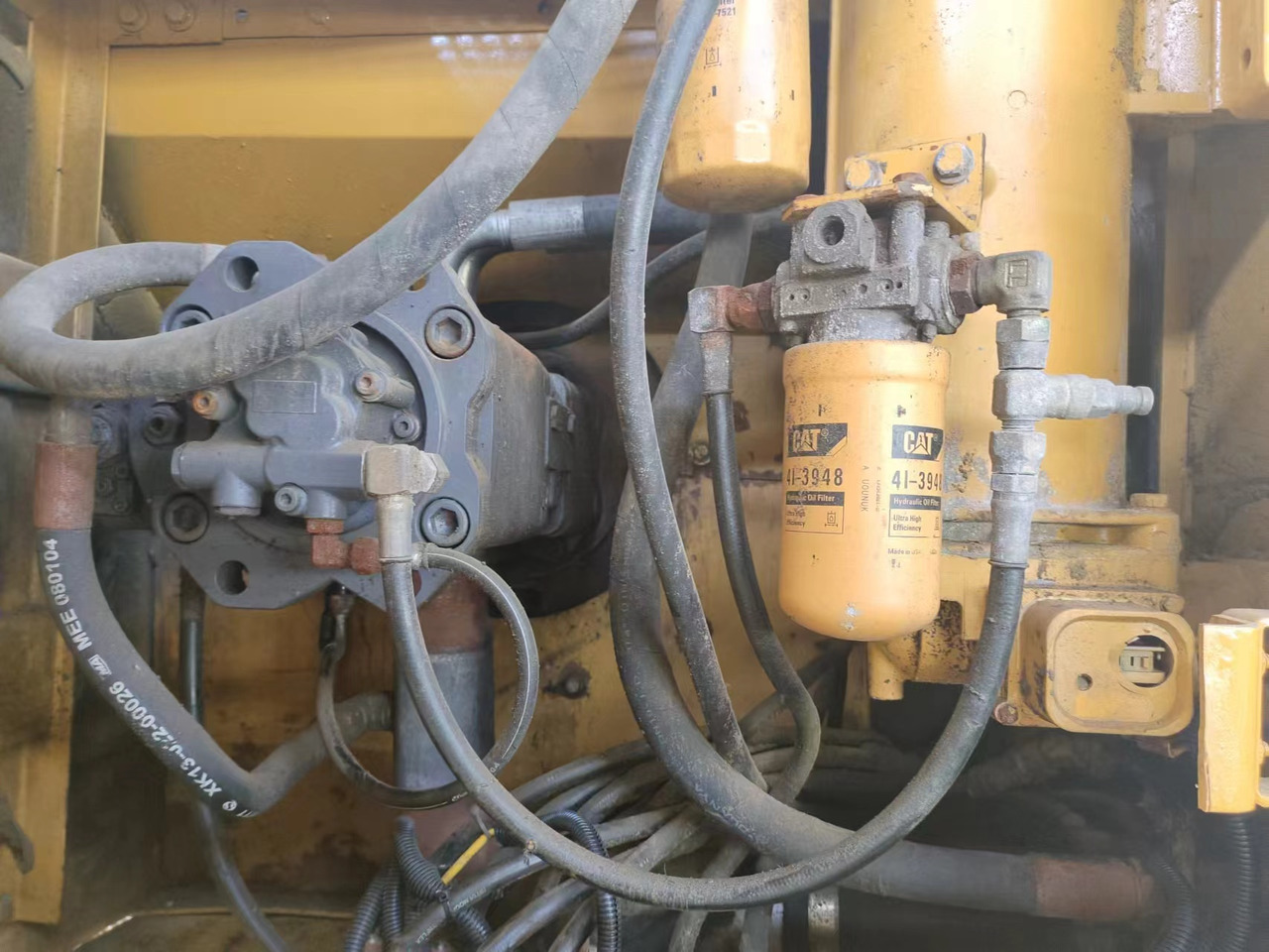 Escavadora de rastos CATERPILLAR 320BL: foto 6 Escavadora de rastos CATERPILLAR 320BL: foto 6