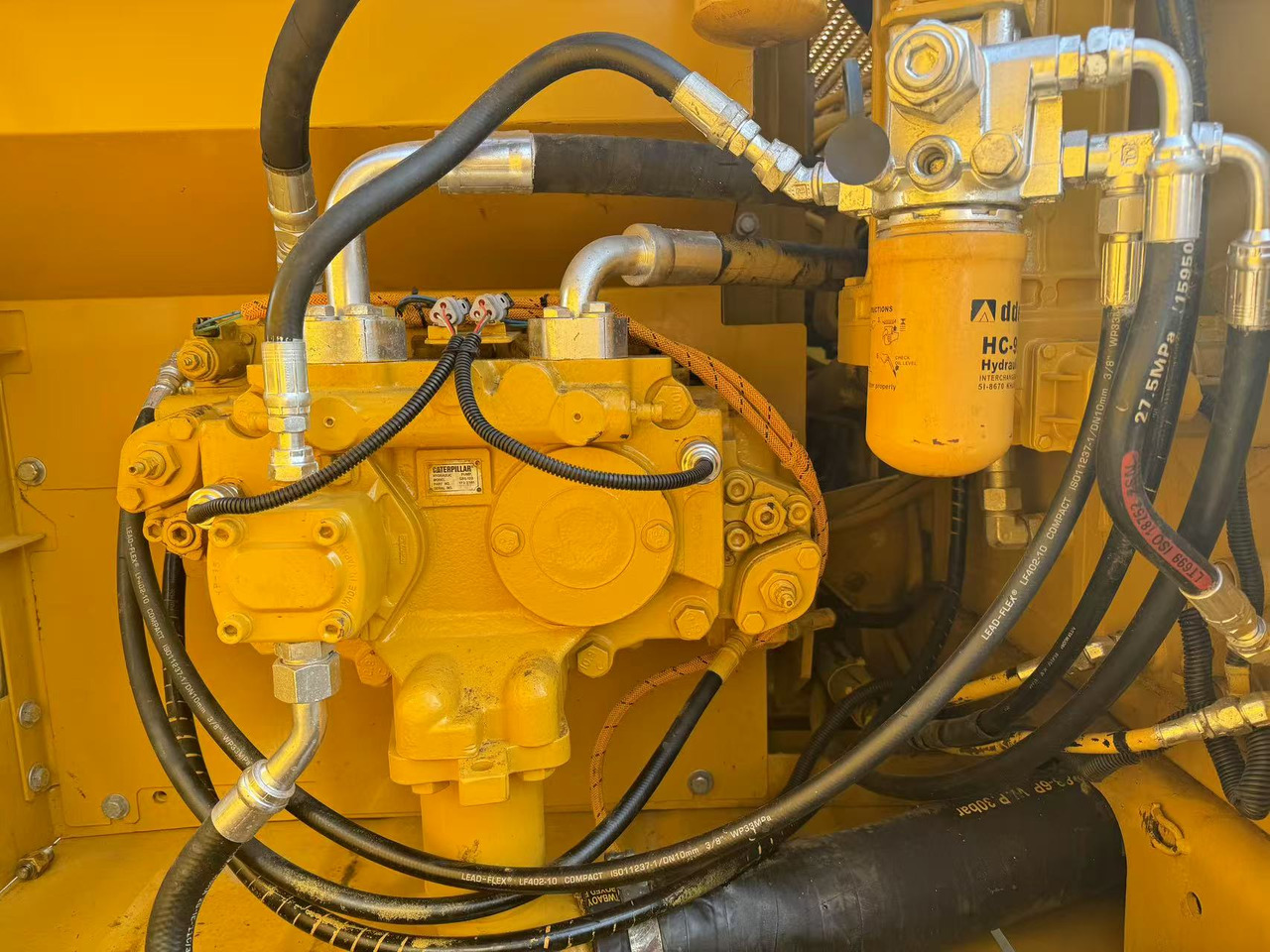 CATERPILLAR 320C - Escavadora de rastos: foto 5 CATERPILLAR 320C - Escavadora de rastos: foto 5