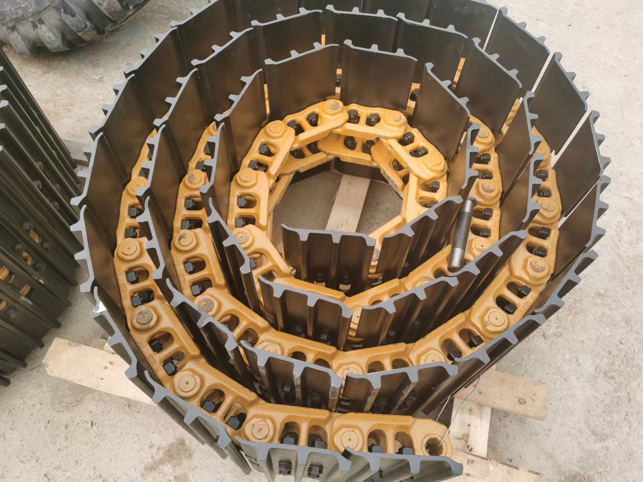 CATERPILLAR 600MM wxcavator track - Rasto para Escavadora de rastos: foto 2 CATERPILLAR 600MM wxcavator track - Rasto para Escavadora de rastos: foto 2