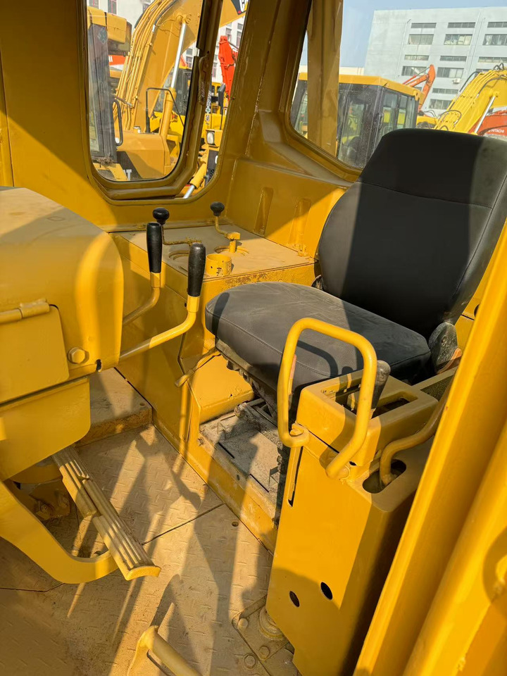 CATERPILLAR D7G - Buldôzer: foto 3 CATERPILLAR D7G - Buldôzer: foto 3