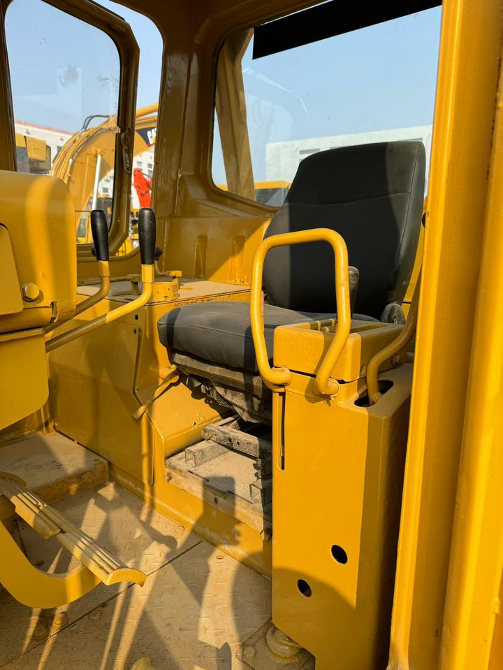 CATERPILLAR D7G - Buldôzer: foto 3 CATERPILLAR D7G - Buldôzer: foto 3