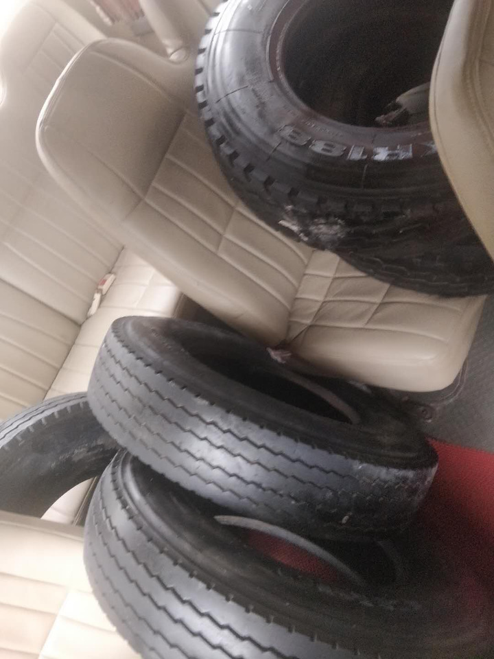 CHINA BRAND 700R16 for coaster bus toyota - Jantes e pneus para Ônibus suburbano: foto 3 CHINA BRAND 700R16 for coaster bus toyota - Jantes e pneus para Ônibus suburbano: foto 3