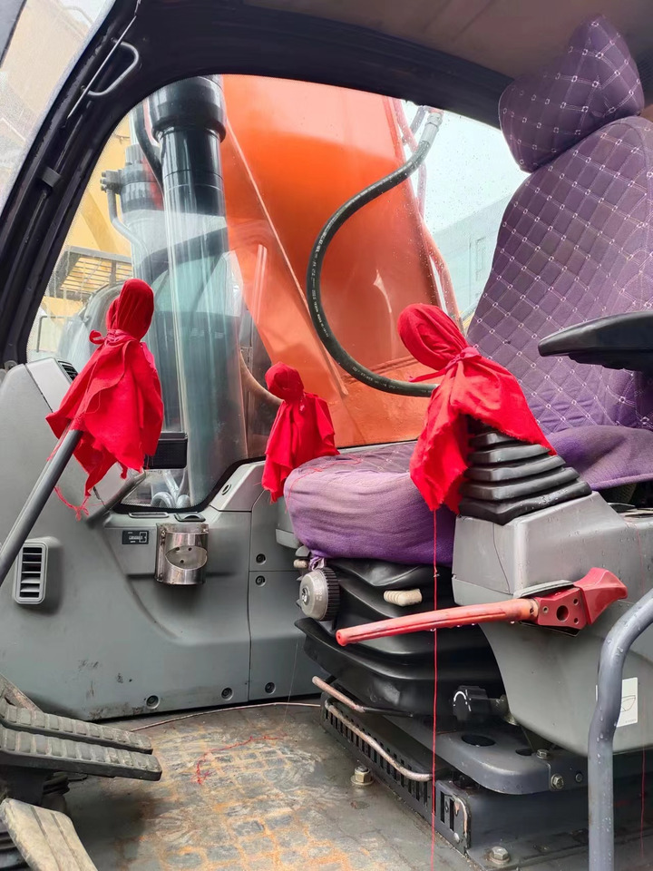 DOOSAN DX225LC - Escavadora de rastos: foto 3 DOOSAN DX225LC - Escavadora de rastos: foto 3