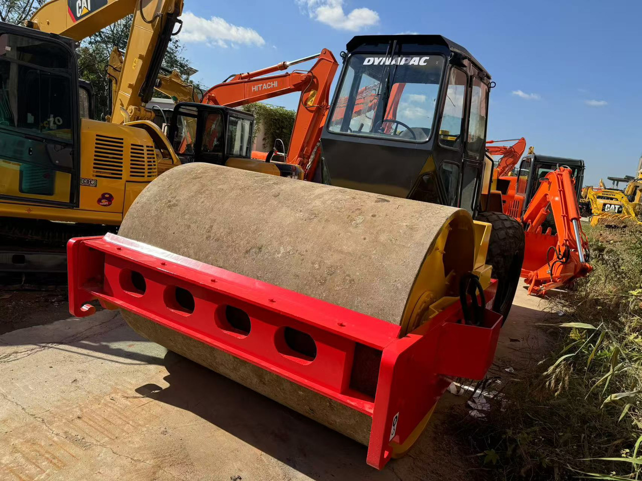 DYNAPAC CA30D - Compactador: foto 1 DYNAPAC CA30D - Compactador: foto 1