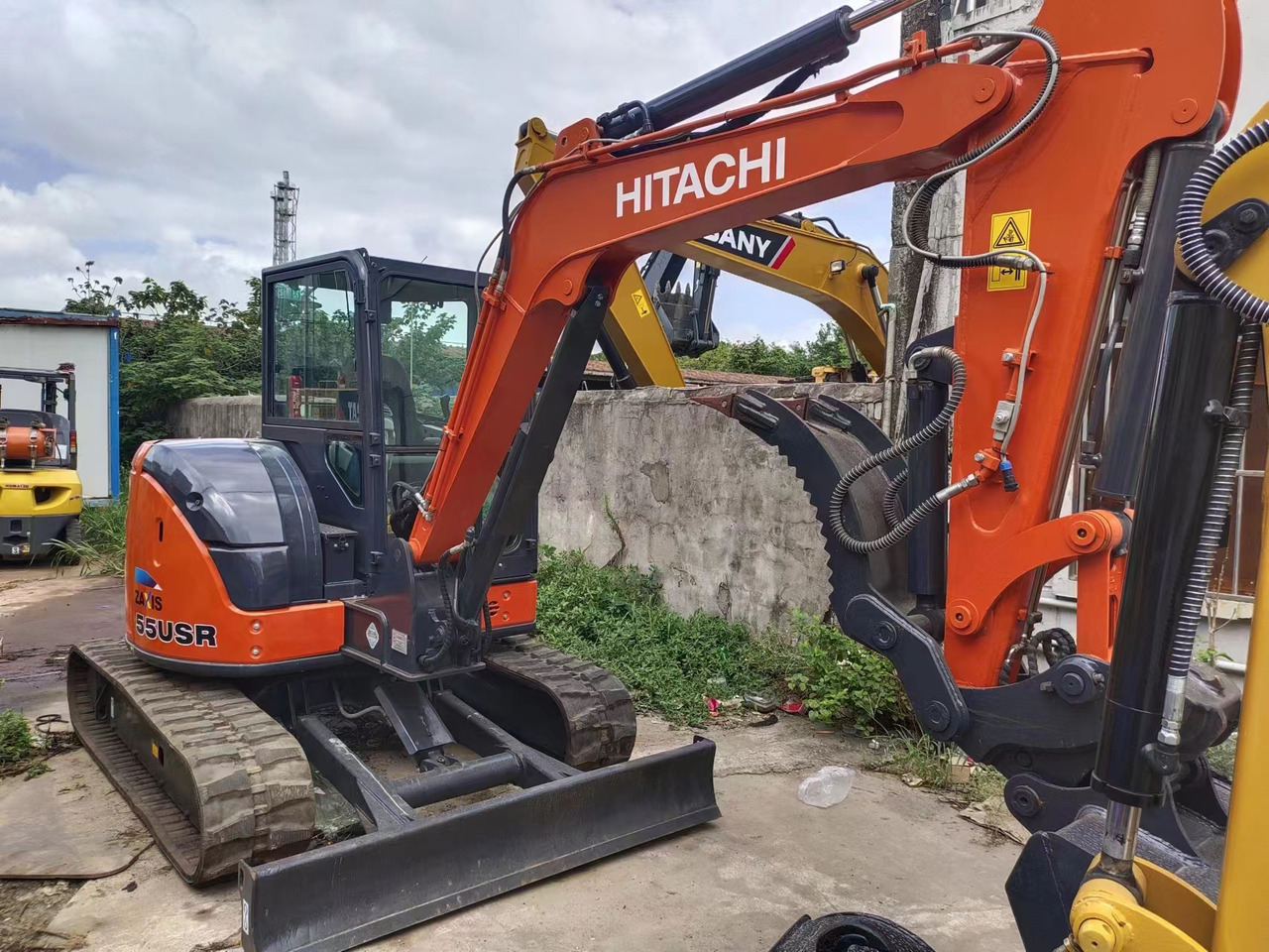 HITACHI ZX55 USR-5A - Mini escavadeira: foto 4 HITACHI ZX55 USR-5A - Mini escavadeira: foto 4