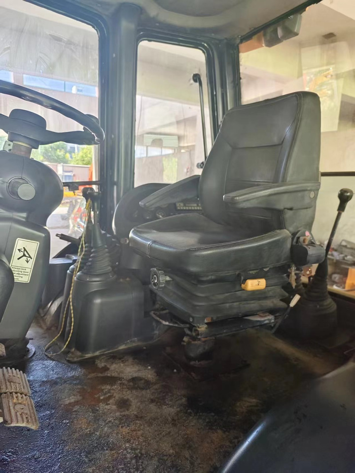 JCB 3CX - Retroescavadeira: foto 4 JCB 3CX - Retroescavadeira: foto 4