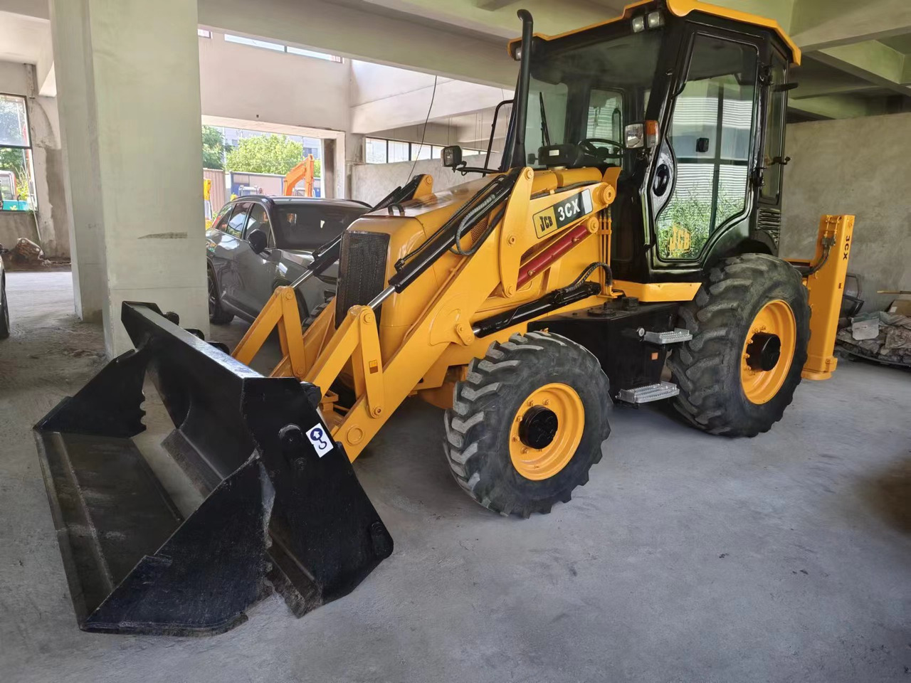 JCB 3CX - Retroescavadeira: foto 1 JCB 3CX - Retroescavadeira: foto 1
