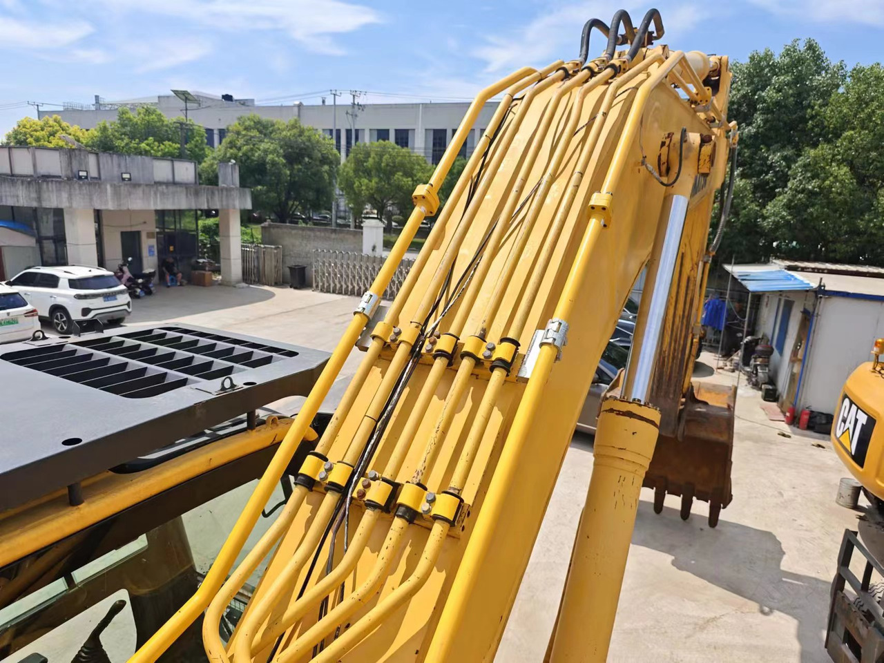 Escavadora de rastos KOMATSU PC400-8R: foto 9