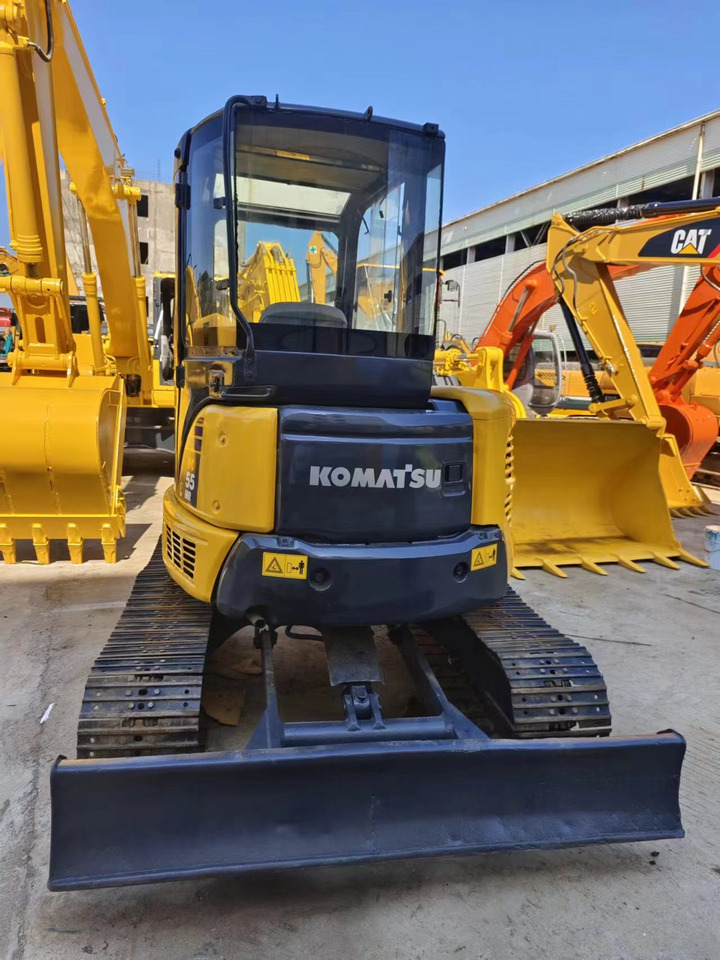 KOMATSU PC55MR - Mini escavadeira: foto 3 KOMATSU PC55MR - Mini escavadeira: foto 3