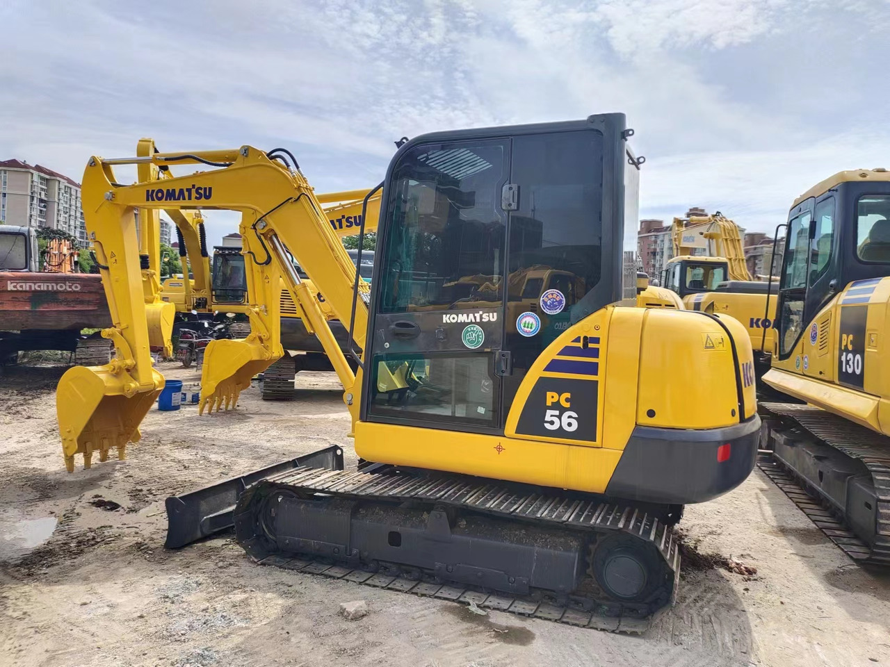 KOMATSU PC56-7 - Mini escavadeira: foto 1 KOMATSU PC56-7 - Mini escavadeira: foto 1