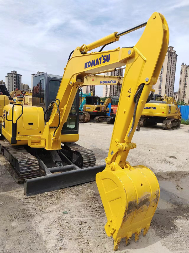 KOMATSU PC56-7 - Mini escavadeira: foto 5 KOMATSU PC56-7 - Mini escavadeira: foto 5