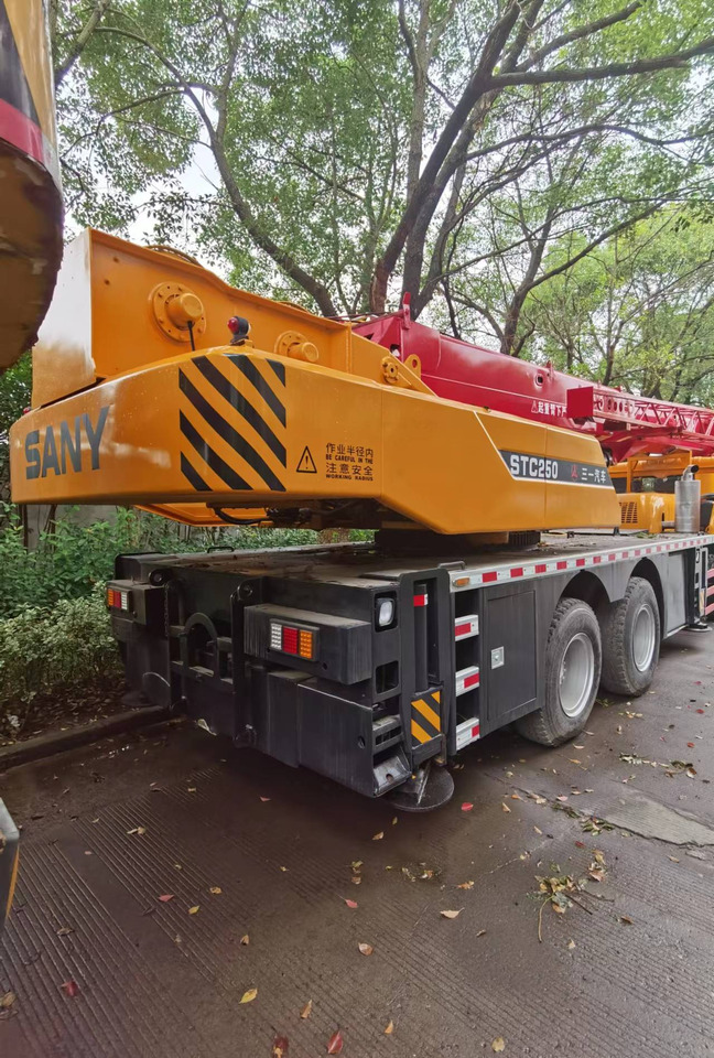 SANY STC250 - Grua móvel: foto 5 SANY STC250 - Grua móvel: foto 5