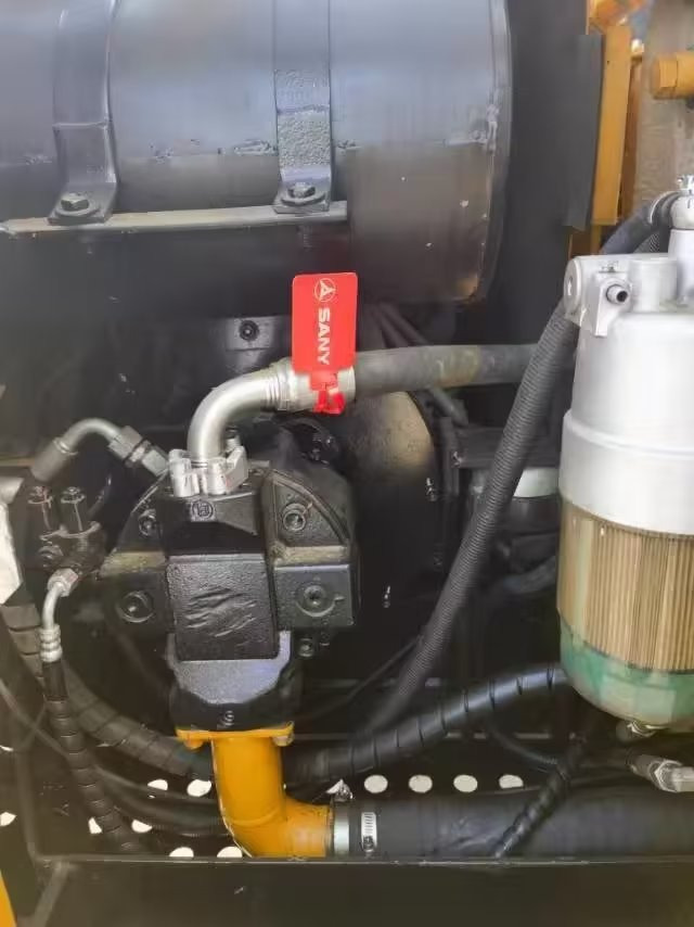 Mini escavadeira SANY sy75c: foto 6