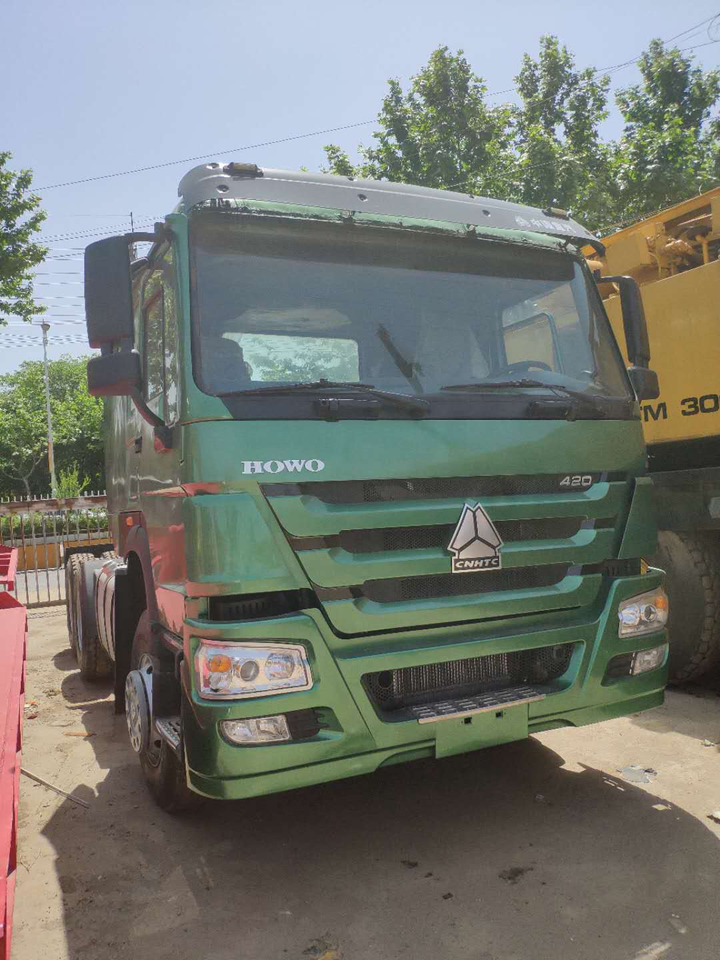 HOWO 420 - Tractor: foto 1 HOWO 420 - Tractor: foto 1